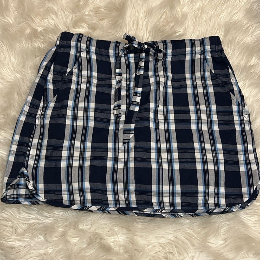 NWOT, JAMES DRAPER PLAID SKIRT SZ MED